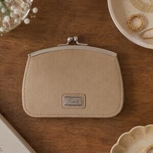 Fossil Kiss Lock Wallet Light Brown Leather Frame Wallet Coin Purse Card Holder